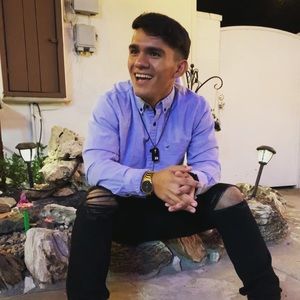 Meet your Posher, Daniel